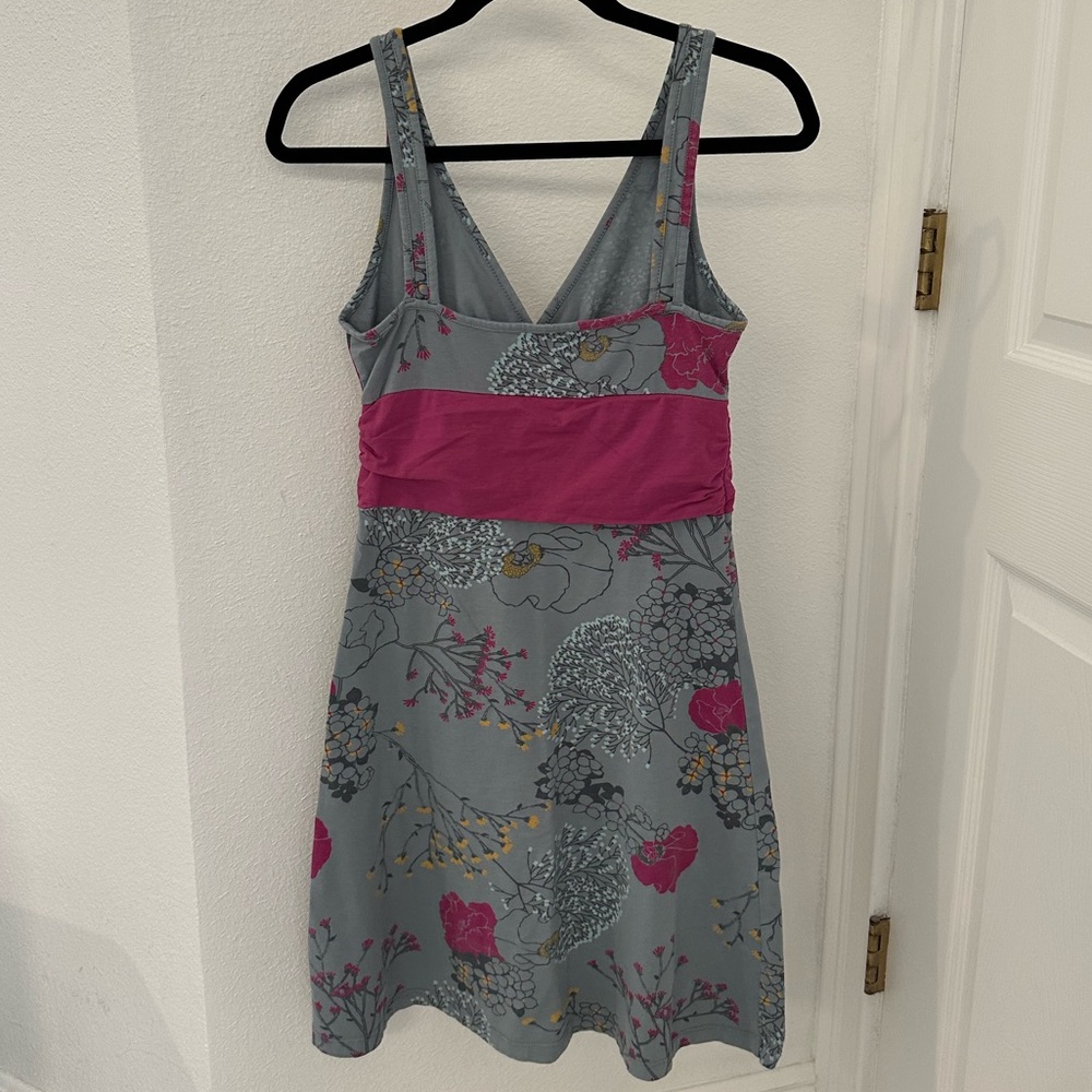 Patagonia athletic dress - Picture 4 of 6